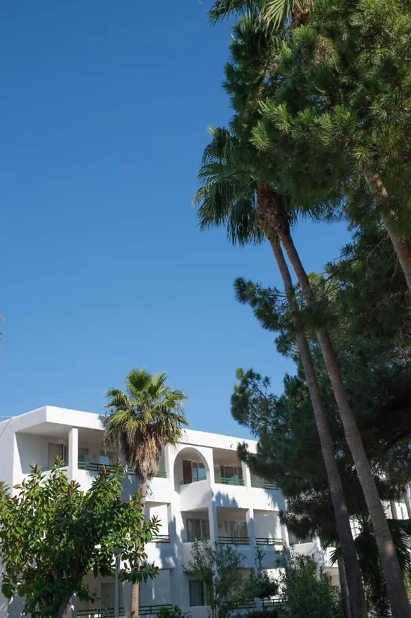 ***  Aparthotel Pierre & Vacances Mallorca Cecilia Portocolom  Spain