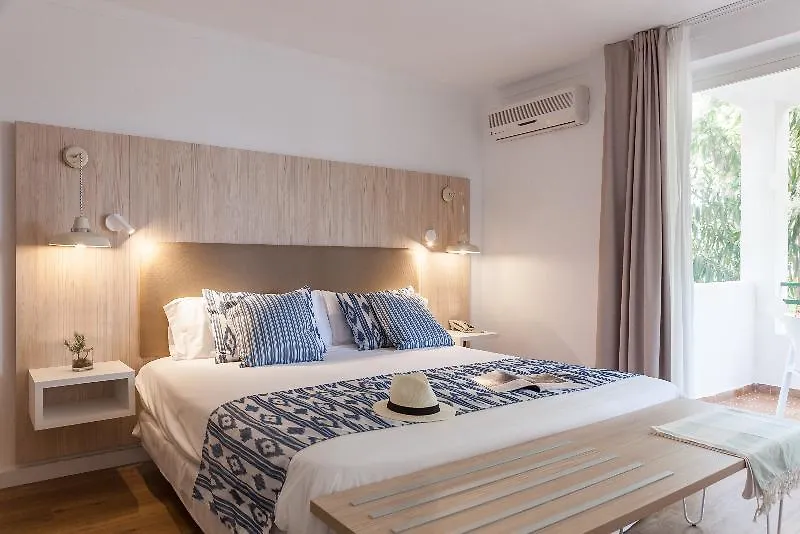 ***  Aparthotel Pierre & Vacances Mallorca Cecilia Portocolom  Spain
