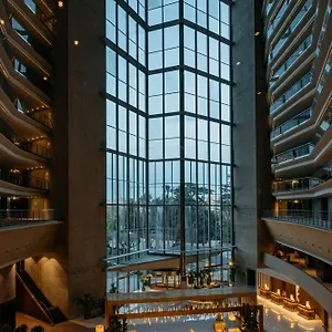 Fairmont Rey Juan Carlos I Hotel