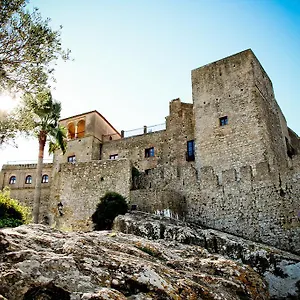 Hotel Tugasa Castillo De Castellar ***